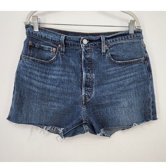 Levi's 501 Cutoff Mom Shorts Button Fly Size‎ 32 Medium Wash  Custom Cut Off - Picture 1 of 5